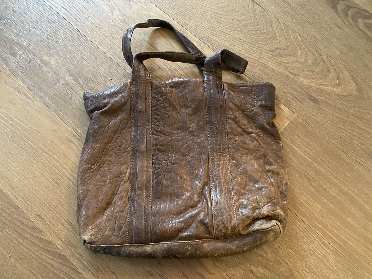 Liebeskind Taschen für Damen: LIEBESKIND Leder Handtasche – Gebraucht aus Winterthur von tanscha 1