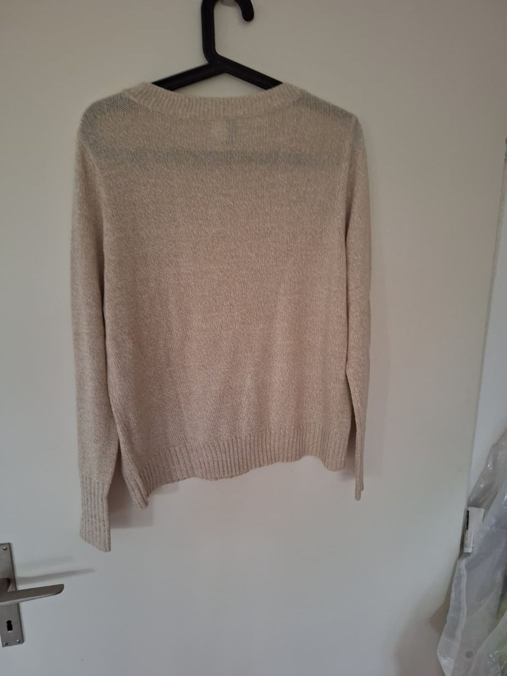 H&M Pullover & Sweatshirts: H&M Pullover, beige, M – Neu (gemäss Beschreibung) aus Münchenstein von soistes 1