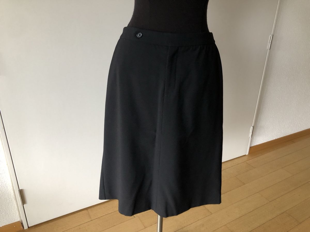 Röcke: FILIPPA K Rock Schwarz Polyester/Viskose-Mix Gr L – Gebraucht aus Bern von Etzy