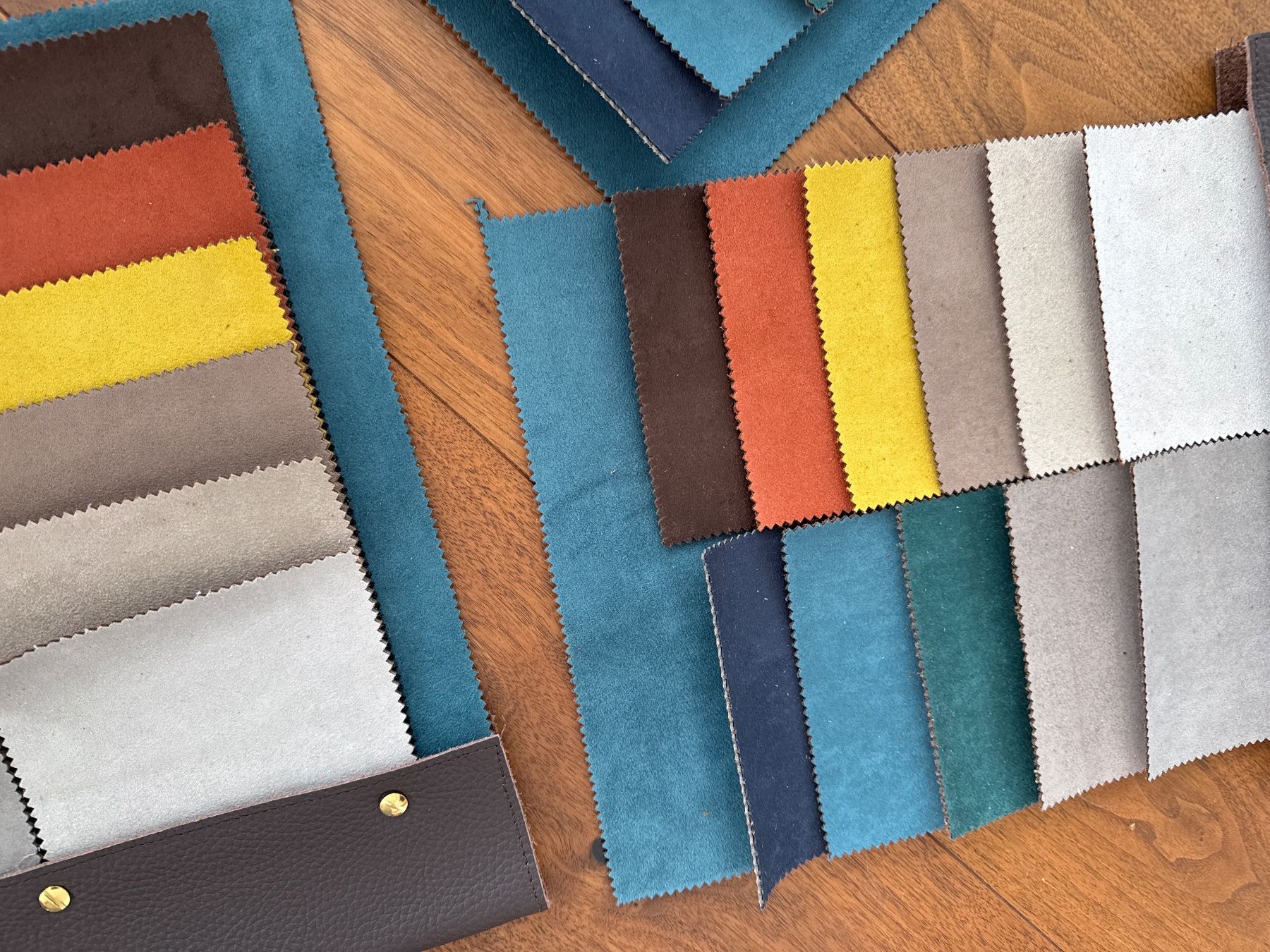 Tessuti: Leder, versch. Farben – Nuovo (secondo la descrizione) da Baar venduto da moritz1960 1