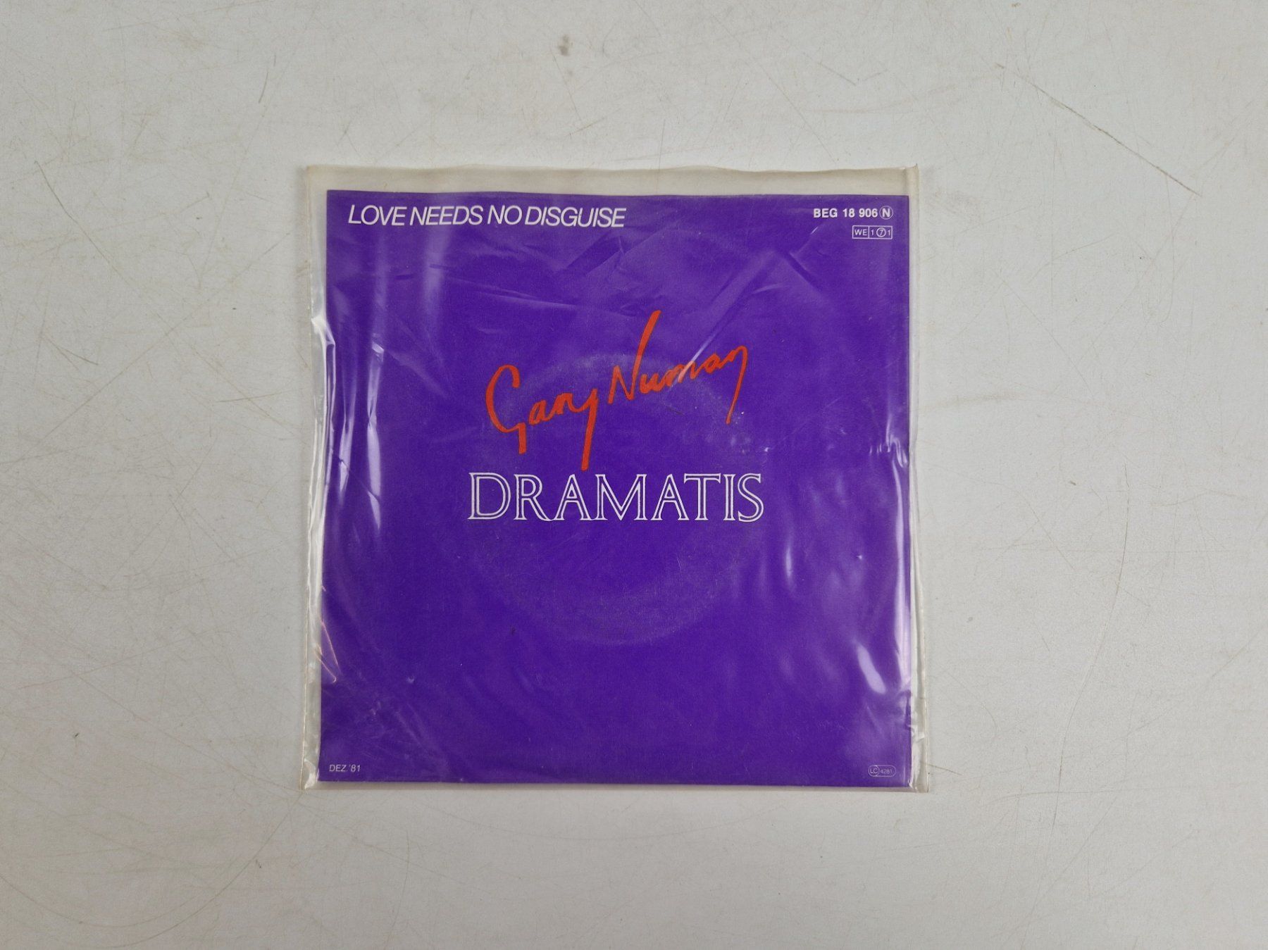 Dischi in vinile: Gary Numan / Dramatis (1 Single) – Usato da Muhen venduto da Restwert_Muhen
