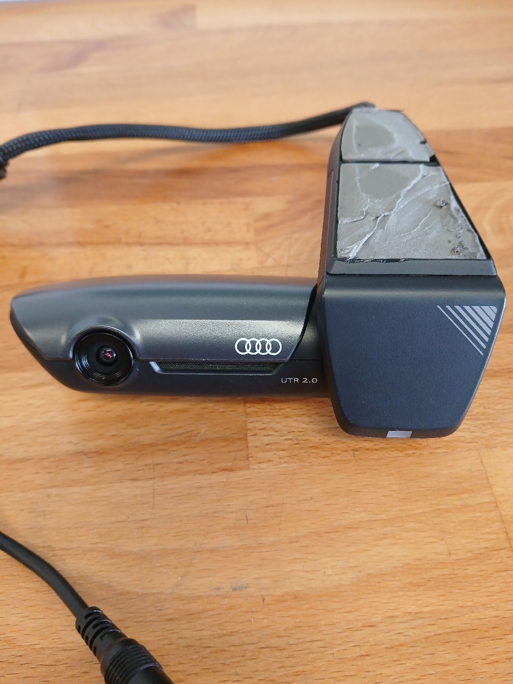 Audi Accessori per altri veicoli: Dashcam Audi UTR 2.O  – Usato da Vouvry venduto da vidu-competition