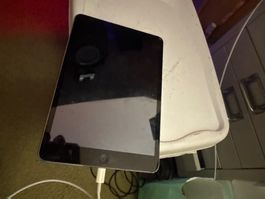 Ipad mini - A1432 - icloude