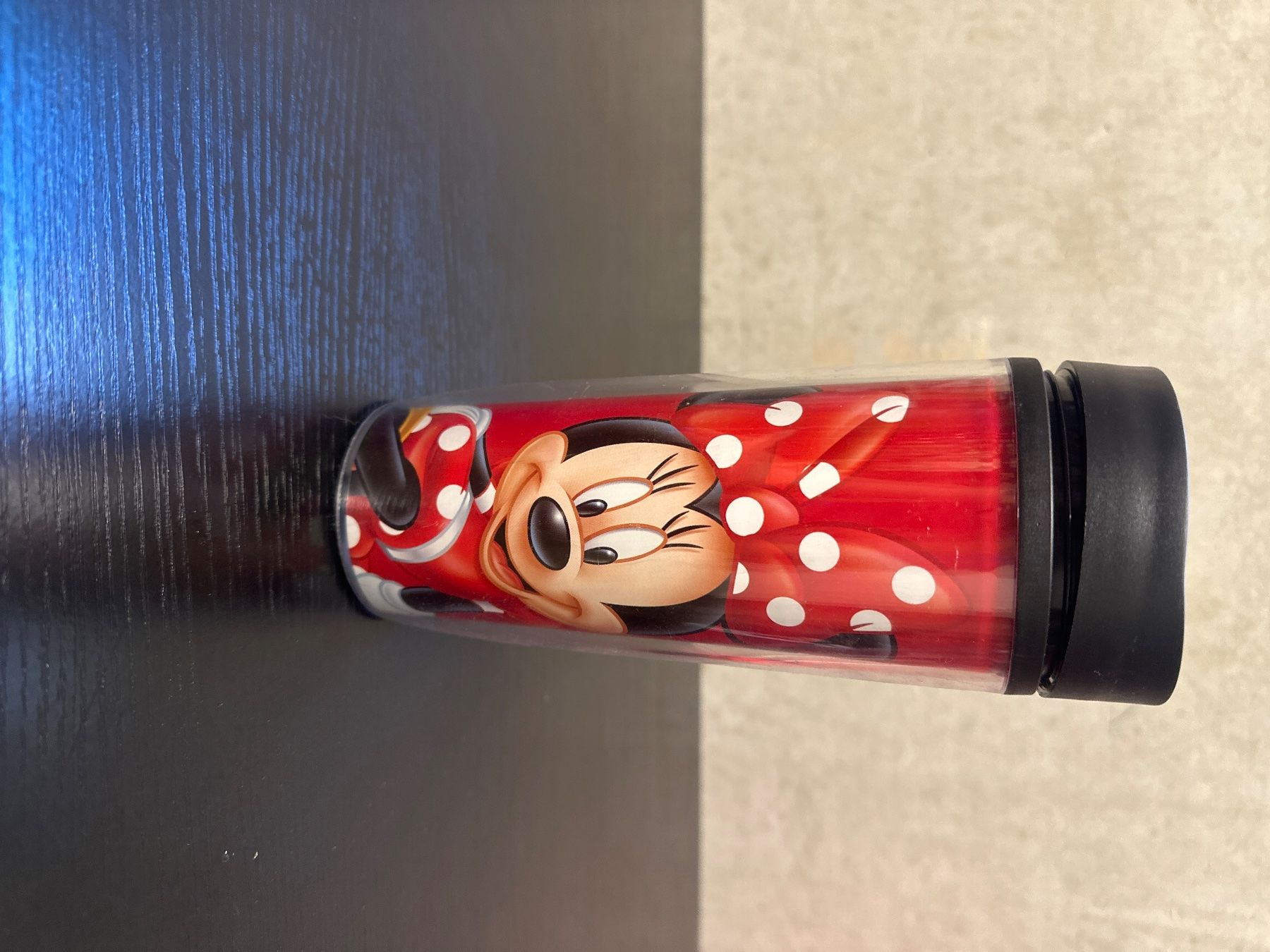 Borracce & Thermos: Minnie Mouse Kaffee/Teebecher ungebraucht – Usato da Wollerau venduto da shoppingqueen18