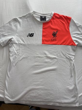 Liverpool T Shirt Grösse M