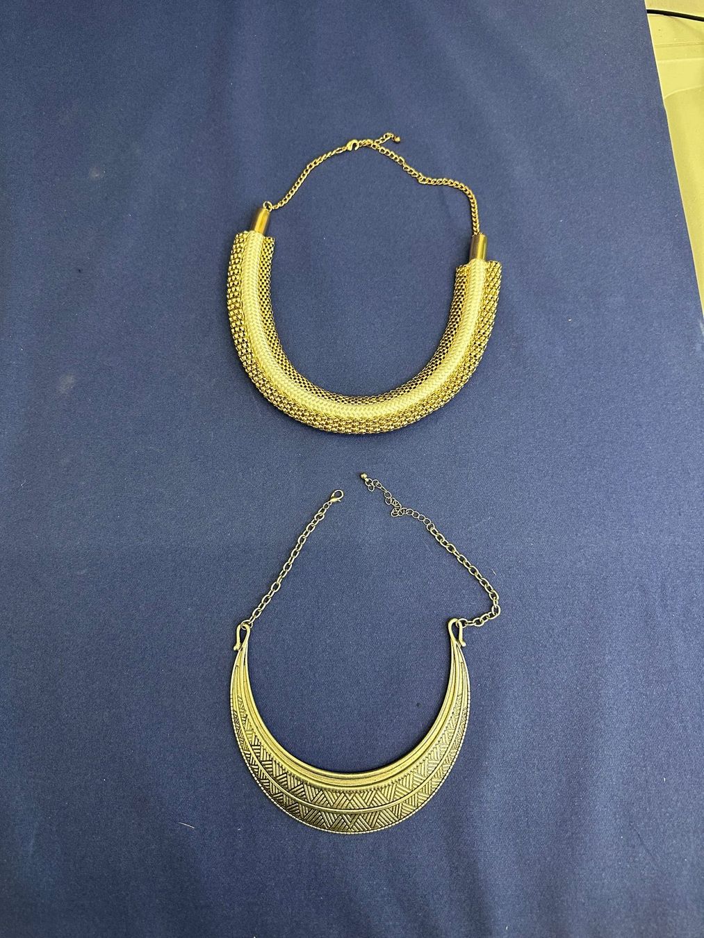 Catenine: Halsketten  2 Stück – Usato da Liestal venduto da FuV01