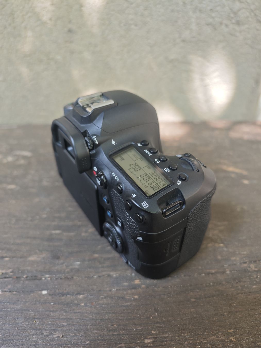 Canon Kamera: Canon EOS 6D Mark II – Gebraucht aus CONFIGNON von jruffin 2
