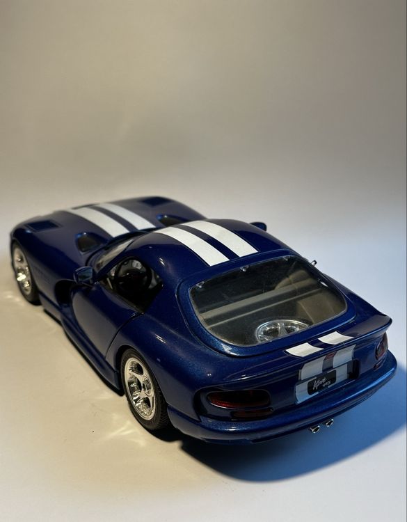 Dodge Viper GTS Coupé Burago 1/18 - Jaune/Orange - Édition Spéciale D&W 3375