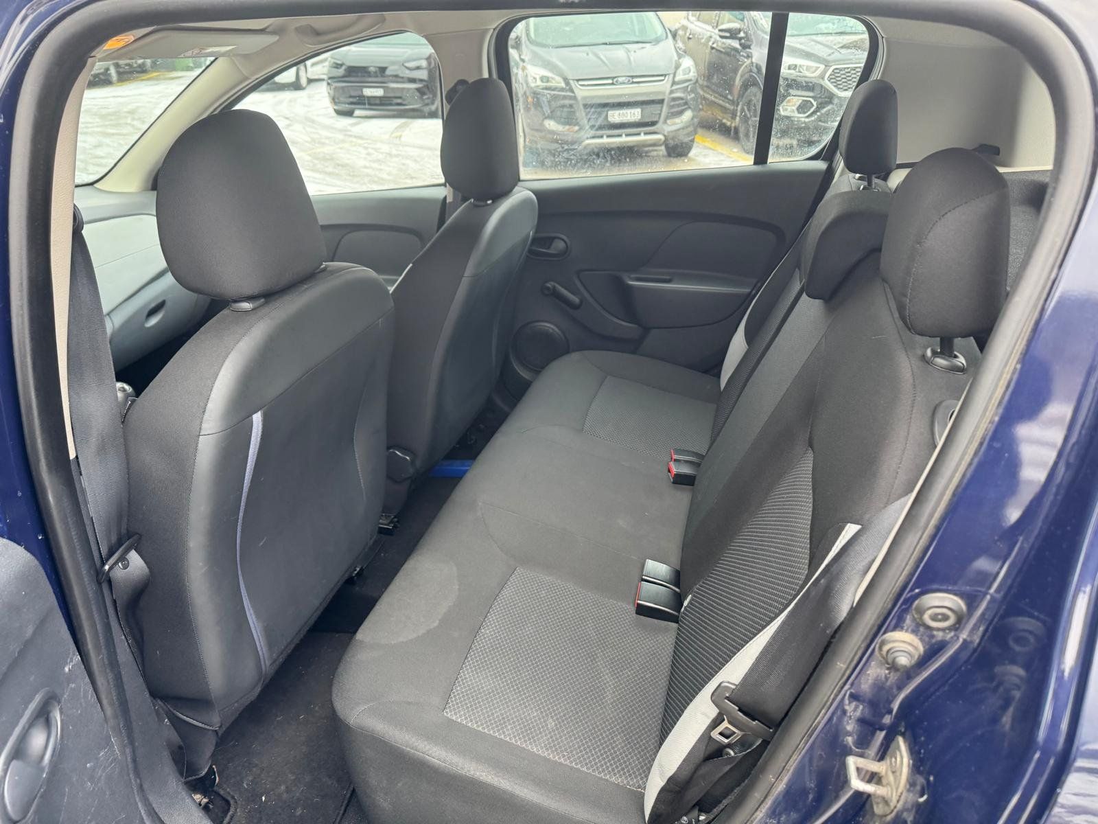 Dacia Automobili: Dacia Sandero 1.2 75 55KW – Usato da Couvet venduto da Geiser-Automobiles 6