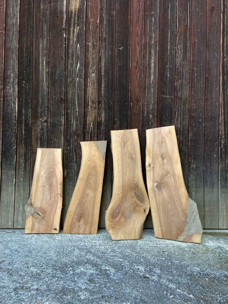 Articoli in legno: 4 Nussbaumklotzbretter – Usato da Leutwil venduto da smh_wood