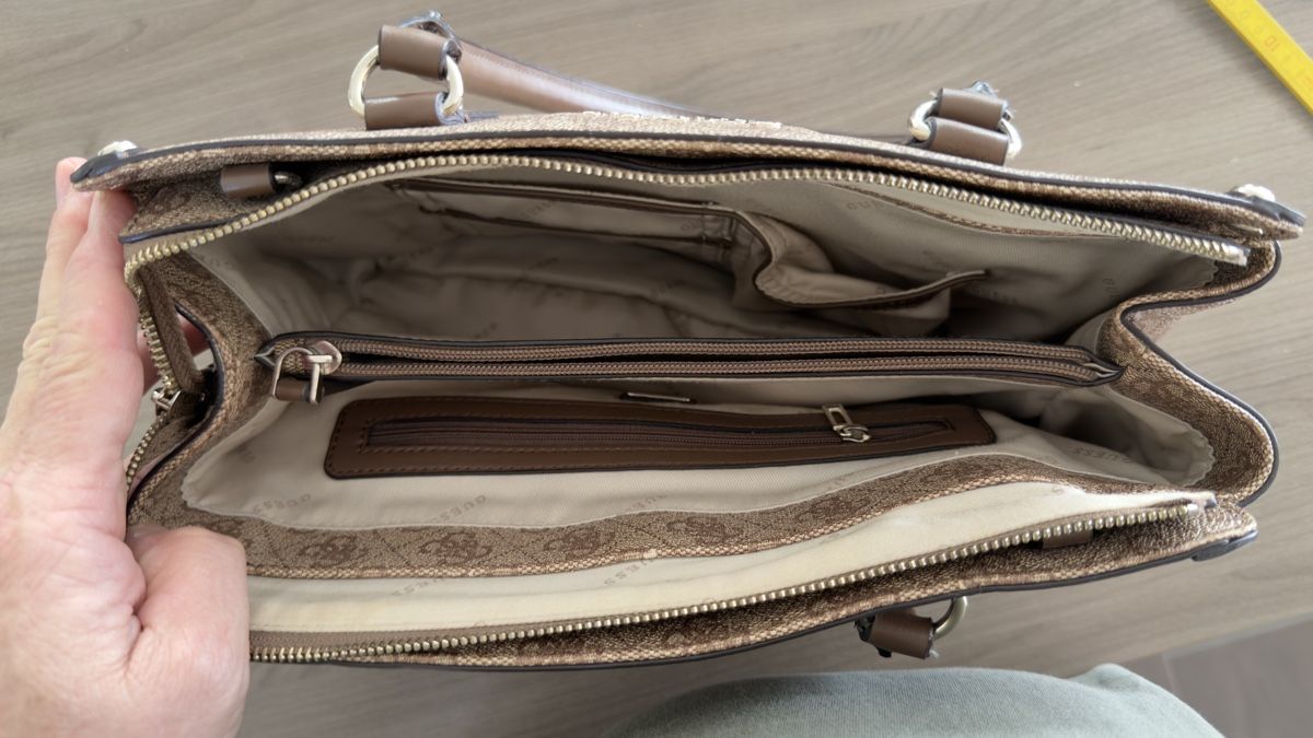 Guess Borse da donna: Sac à main Guess – Usato da Fey venduto da trips.68 3