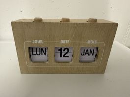 Calendrier perpétuel en bois – Jours / Dates / Mois