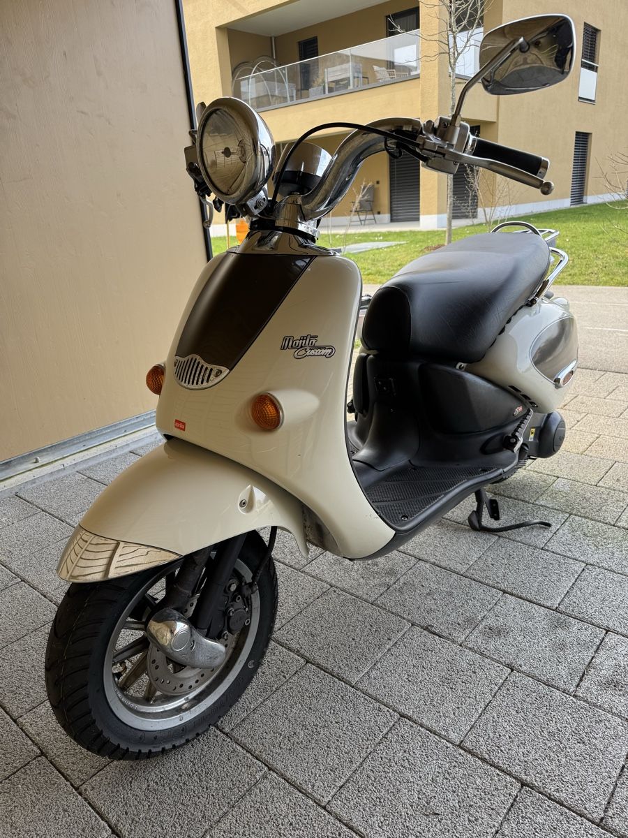 Aprilia Scooters: Roller Aprilia Mojito 125 – Gebraucht aus Kreuzlingen von YannaHa