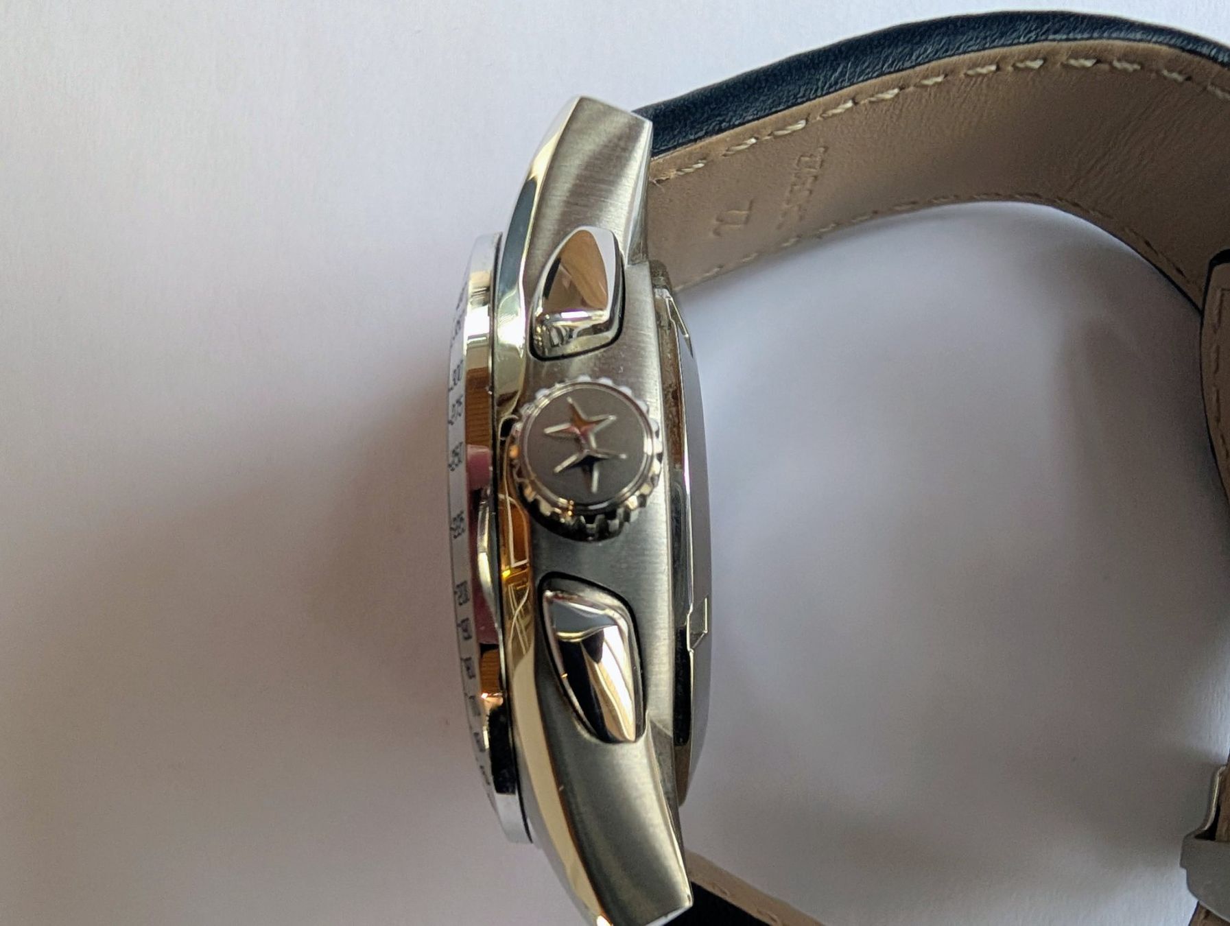 Hamilton Orologi: Hamilton Jazzmaster Performer Automatic Chronograph wie neu – Nuovo (secondo la descrizione) da Hünenberg venduto da Deniweb 2