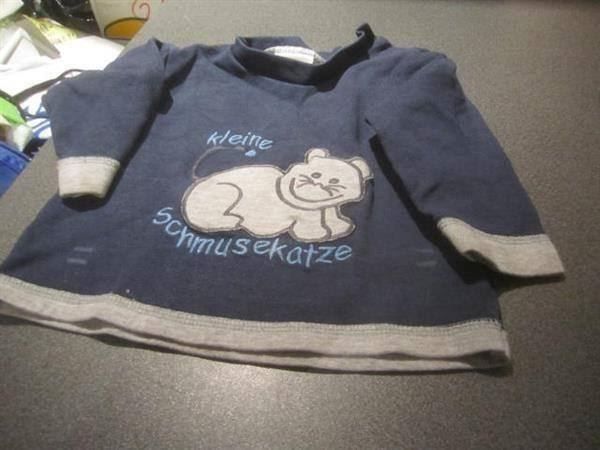 Pullover & Sweatshirts: Pullover Grösse 68, blau, Schmusekatze – Gebraucht aus Zürich von Motzkuh
