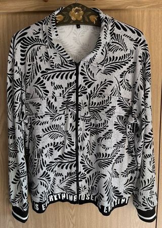 Jacke Kennys schwarz weiss Muster Grösse 40 gebraucht