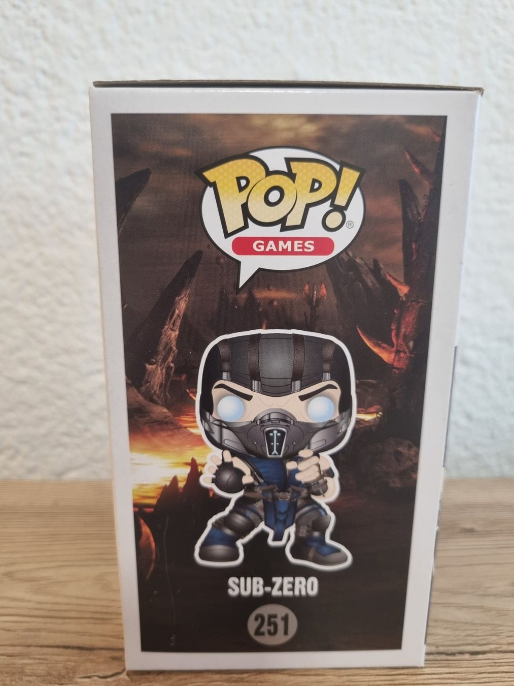 Funko Figuren: Funko Pop Mortal Kombat X #251 - Sub-Zero – Neu und originalverpackt aus Oberdorf NW von CollectingWorld 1