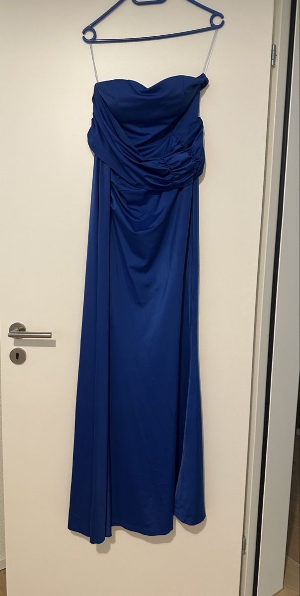 Kleider: Abendkleid – Neu (gemäss Beschreibung) aus Merenschwand von stefaniia.10