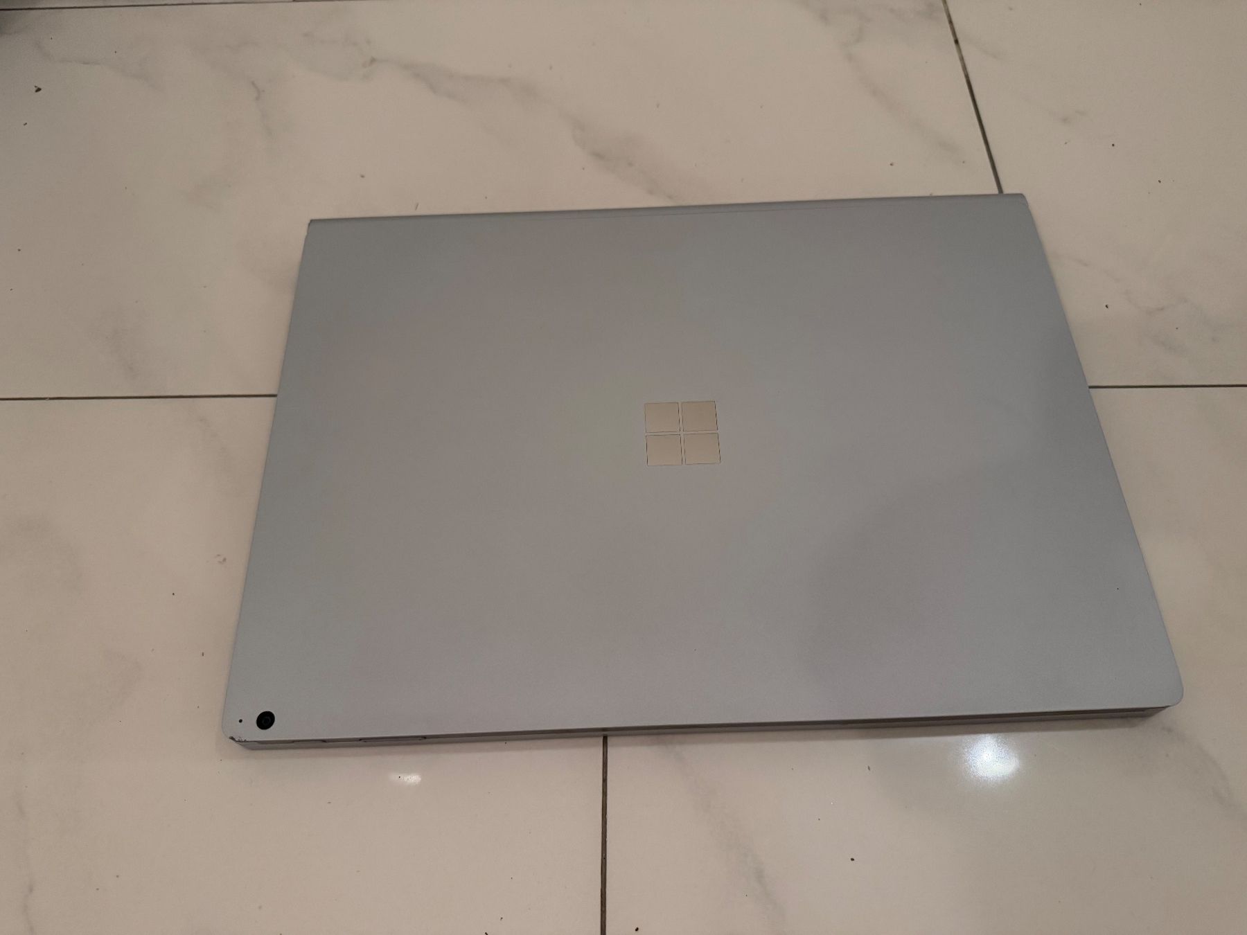 Microsoft Notebook: Microsoft Surface Book 2 – Usato da Seengen venduto da Gegu2 1