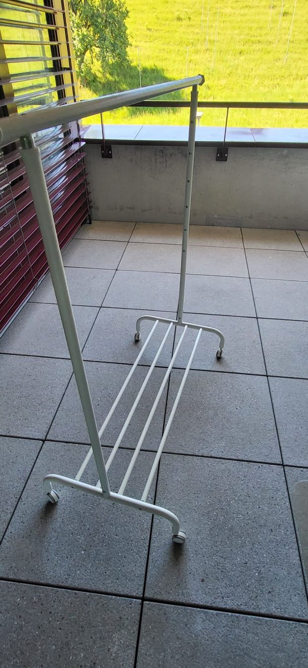Altro in Decorazioni & Accessori: Kleiderständer (IKEA/RIGGA) – Usato da Au ZH venduto da ari_8dww