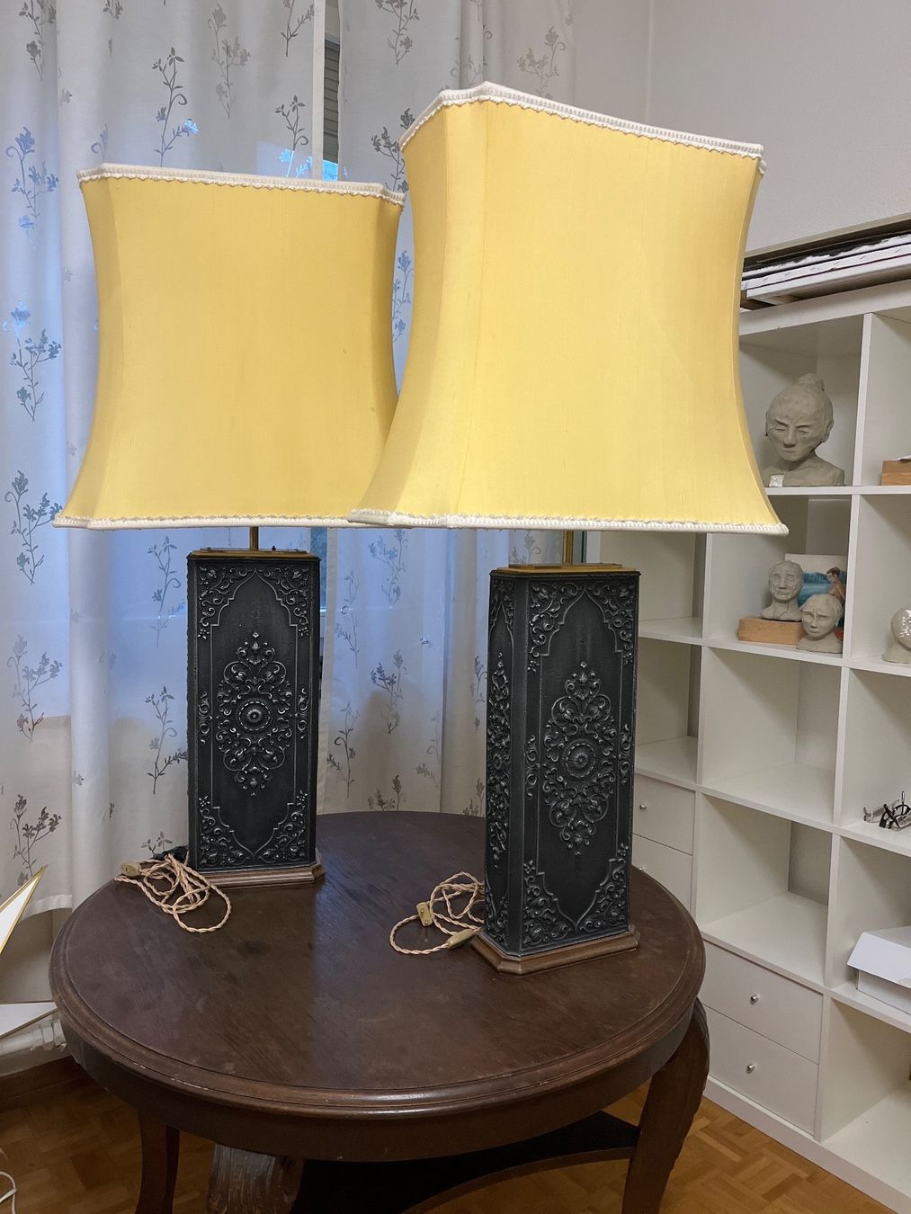 Lampade: Grosse antike Lampe (2 verfügbar ) – Usato da Küsnacht ZH venduto da CatiaA