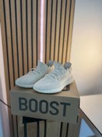 ✨Yeezy boost 350 v2 bone✨
