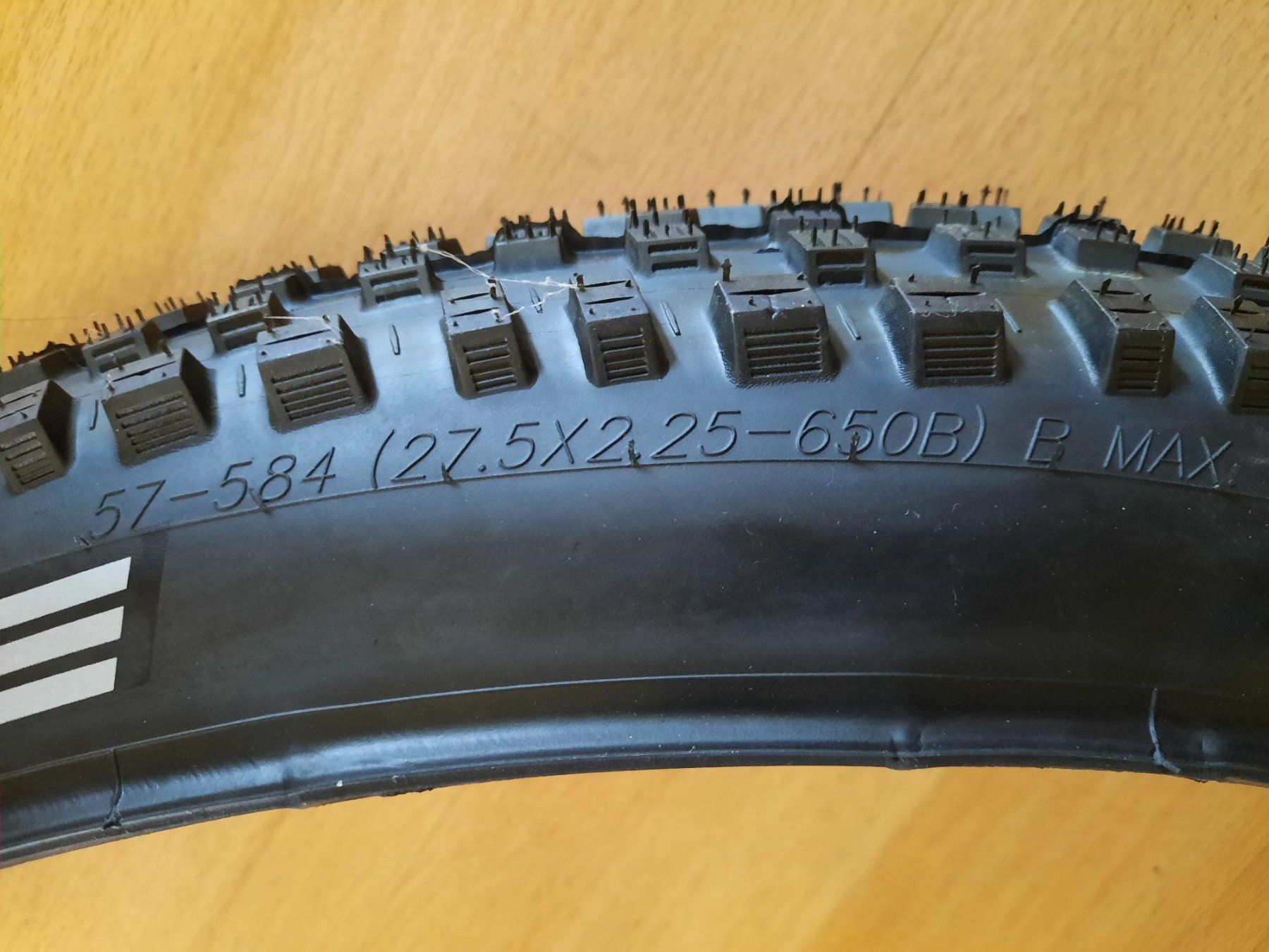 Schwalbe Pneus & Kompletträder: Mountainbike Pneu Schwalbe – Neu (gemäss Beschreibung) aus Wangen b. Olten von Kraft01 2