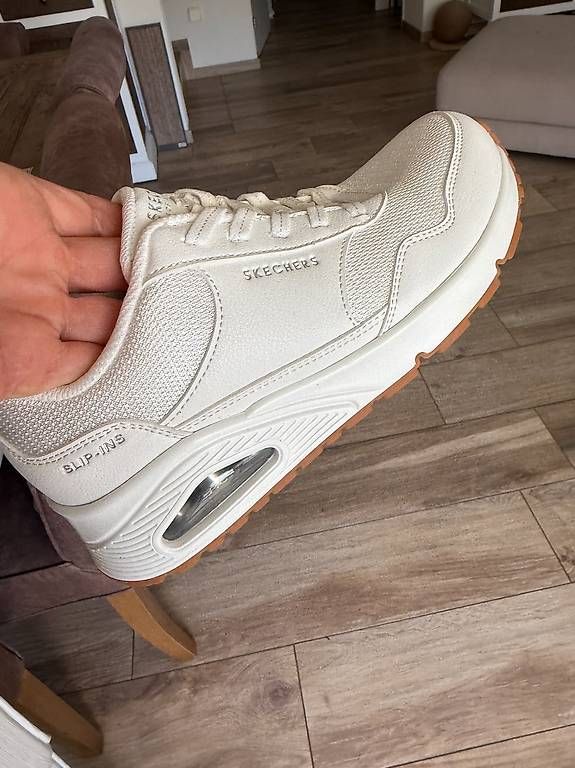 Skechers Scarpe da donna: Sneakers Slip-Ins: Uno, weiss, Gr. 36 – Usato da Schöfflisdorf venduto da Babyjane 2