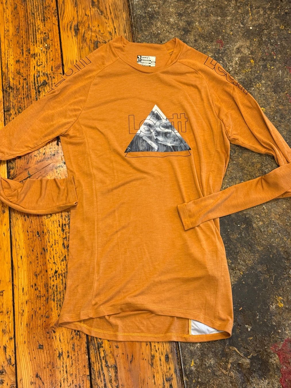 Leatt T-shirts: Leatt MTB Longsleeve Herren Gr. L – Neuf avec emballage d'origine à Hochdorf par TreeLeeHochdorf