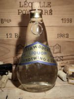 pflümli Eigenbrand in schöner Flasche 