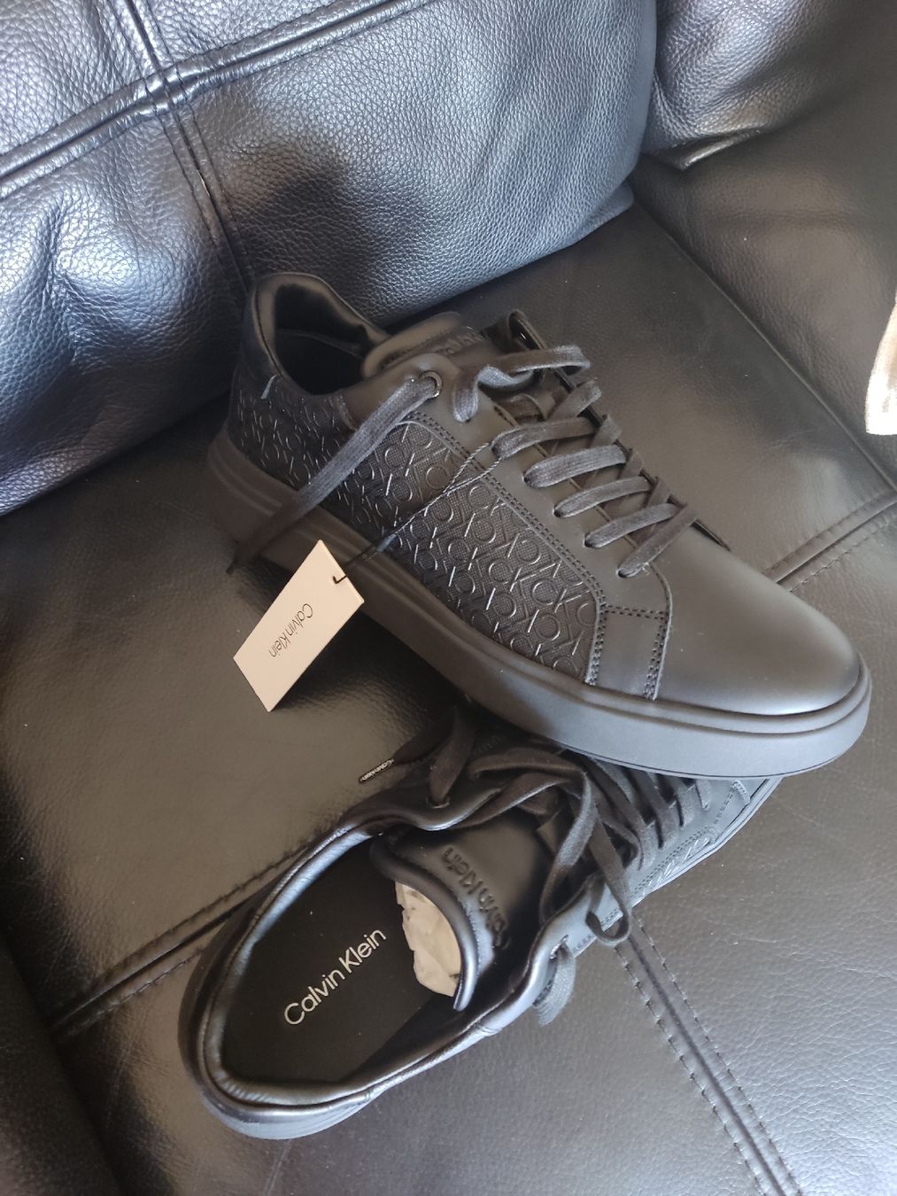 Calvin Klein Scarpe da uomo: CHAUSSURES CALVIN KLEIN POINTURE 45 NEUF – Nuovo (secondo la descrizione) da Les Acacias venduto da Capwel78 2