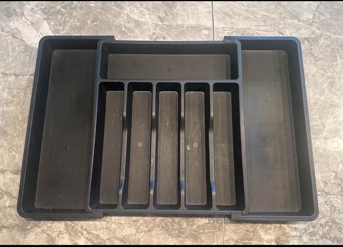 Appareils de cuisine: Besteckkasten flexibel – D'occasion à Balgach par ren_xy57