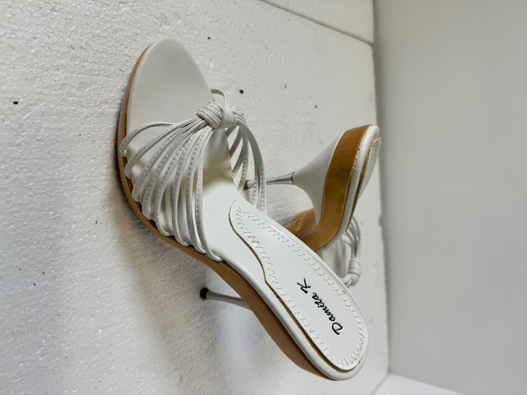 Scarpe da donna: Eschtholz vintage Mules Pantoletten – Nuovo (secondo la descrizione) da AARBURG venduto da cheapstuff 2