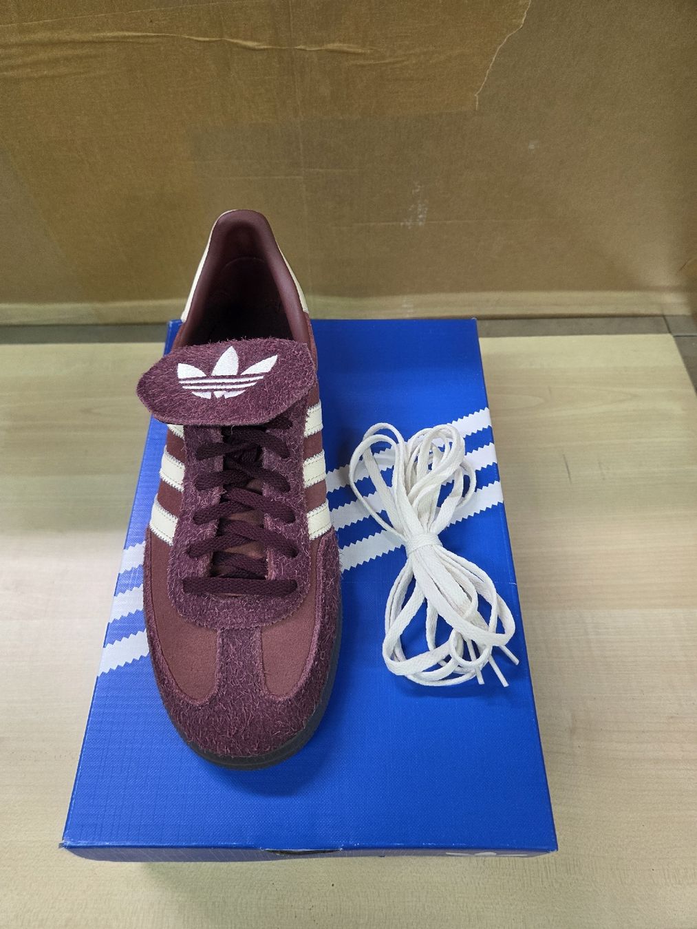 Adidas Scarpe da donna: Handball Spezial LT W – Nuovo e nell'imballaggio originale da Maroggia venduto da MarDoni 1