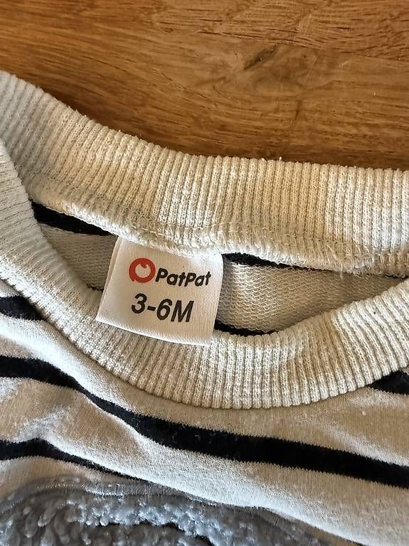 Maglioni & Felpe: Baby Pullover 56 – Usato da Bülach venduto da droiel 1