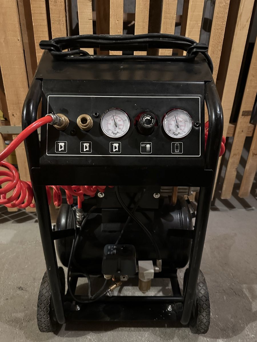 Würth Kompressoren: Würth K 290-2 Kompressor – Gebraucht aus St. Gallen von 987JDBA 2