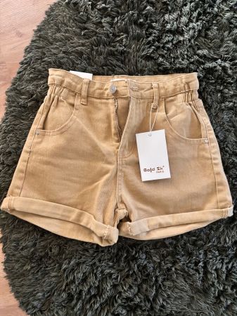 Jeans Shorts  Neu 36