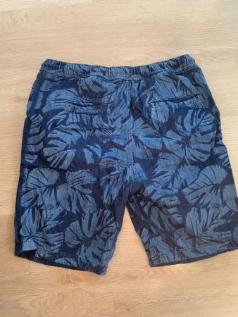 Coole, blaue Sommer-Shorts von EDC, Grösse L,  neuwertig!