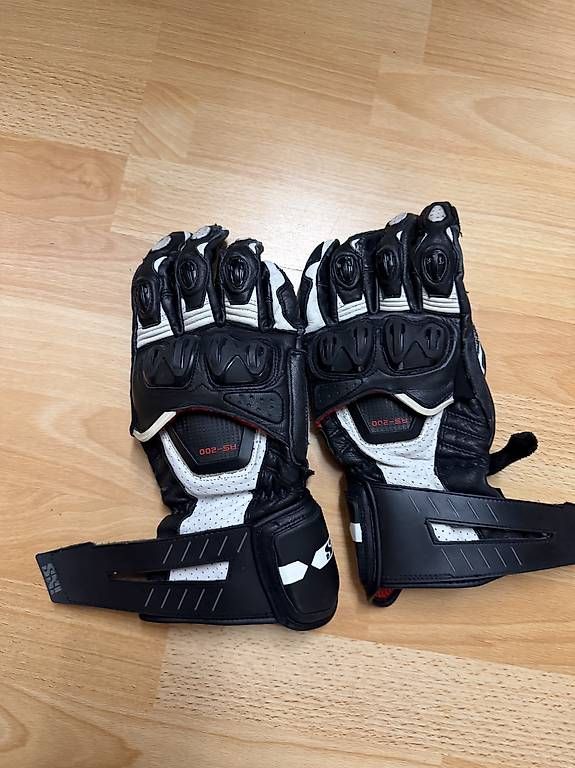 Gants & mitaines : Motorrad Handschuhe  – D'occasion à Möhlin par BOBERLI