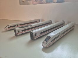 Elektrotriebzug ICE 4 Fabrikat Piko Spur HO