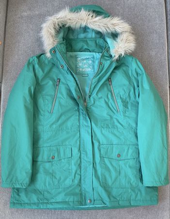 Neue Winterjacke Atlas For Women mit Kapuze Gr 50 52 Grün