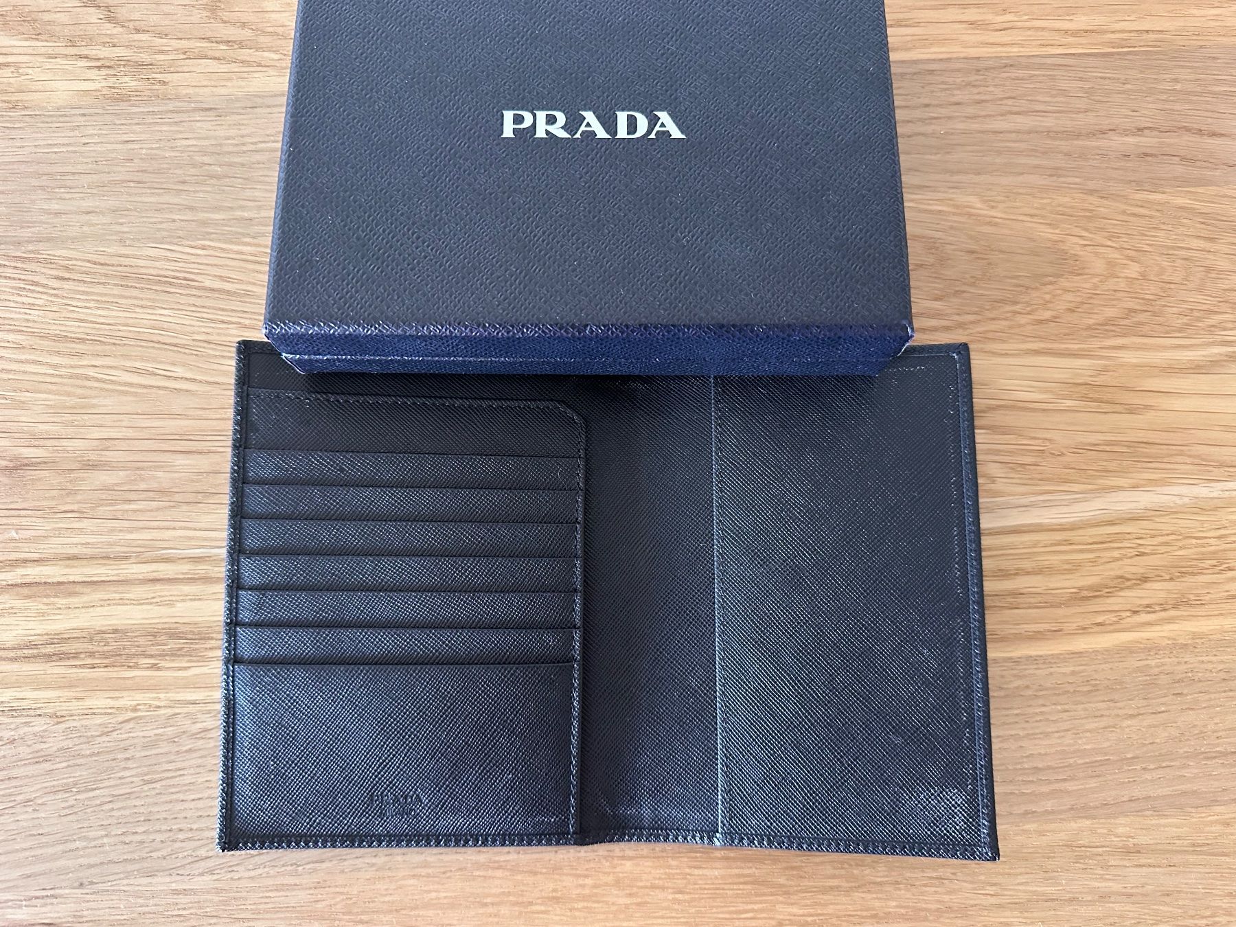 Prada Brieftaschen: Prada Portmonnaie – Gebraucht aus Basel von uyuni01 2