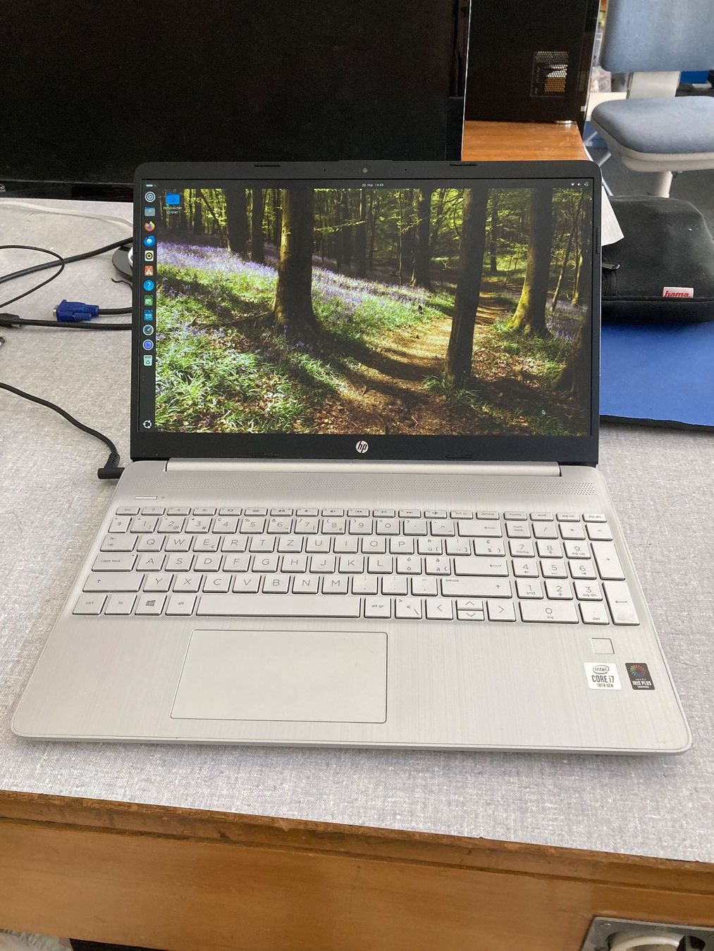Hewlett Packard Notebooks: HP Notebook 15s. Intel i7 10. Gen. Linux Ubuntu – Gebraucht aus Basel von Pbuergiss 1