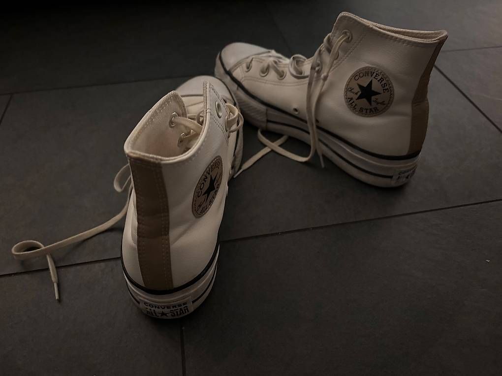 Chaussures hommes: Converse Chucks Gr. 39.5 – D'occasion à Kehrsatz par ale_zpc6 2