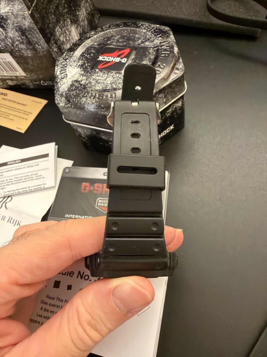 Casio Uhren: Casio G-Shock Watch GW-M5610U Solar Multiband 6 New – Gebraucht aus Buchrain von max_qfs5 3