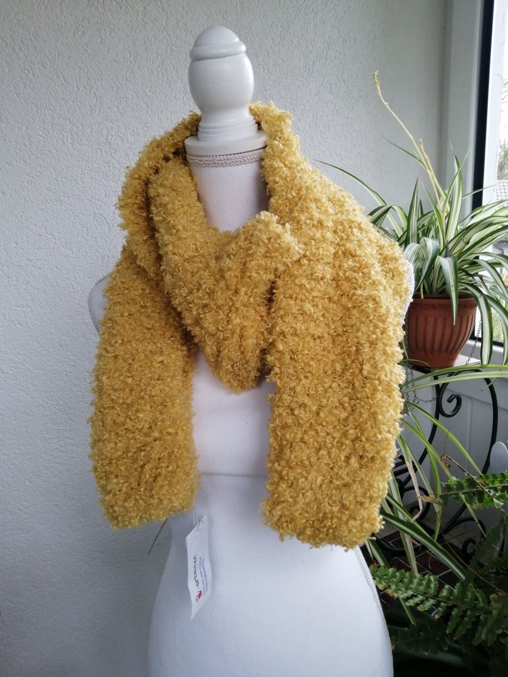 Foulard & Sciarpe: Schal handgestrickt, 160x20cm – Nuovo (secondo la descrizione) da Altstätten SG venduto da wil_knl9