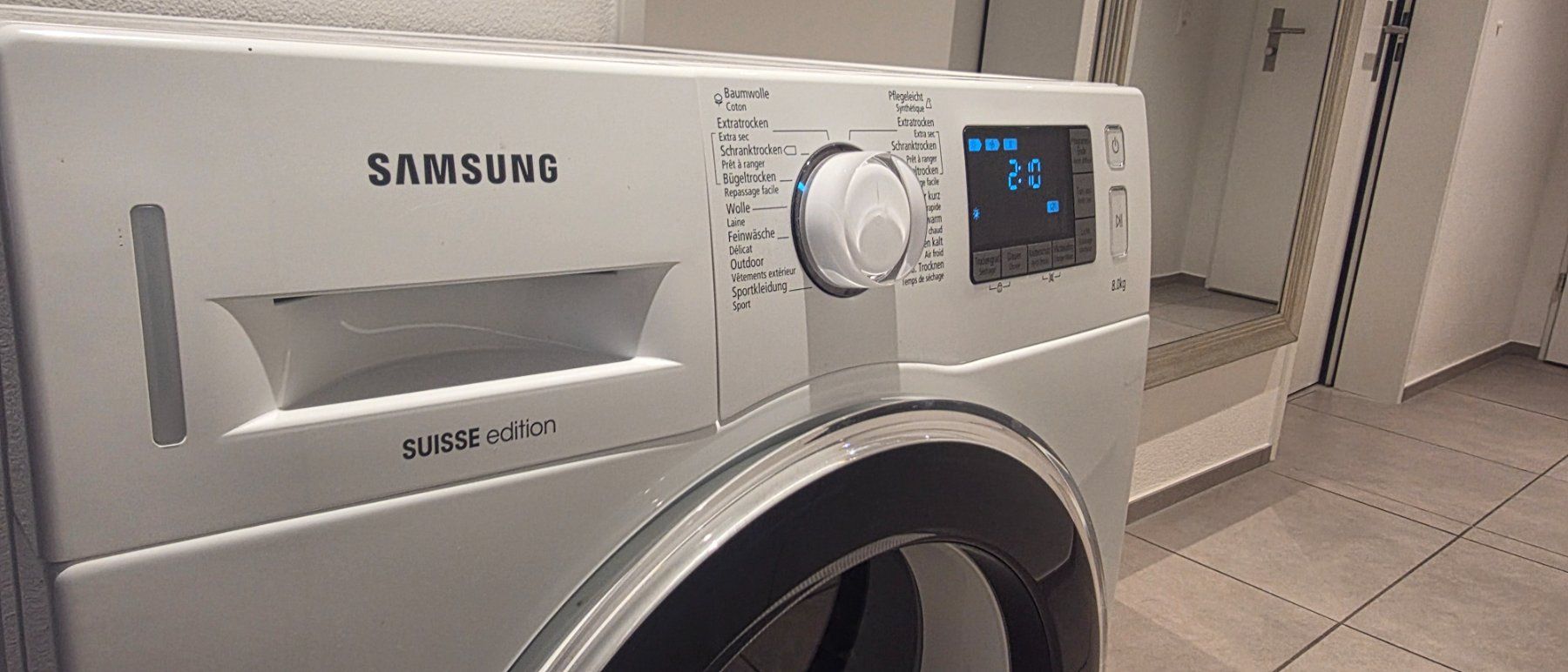 Samsung Asciugatrici: Samsung Wärmepumpentrockner – Usato da Busswil TG venduto da Boss77 4