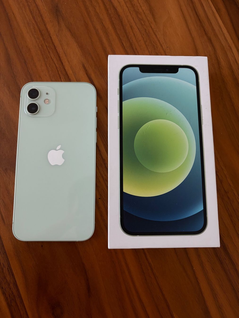 Apple Handys / Smartphones: iPhone 12 – Gebraucht aus Troinex von tom_5gl5 1