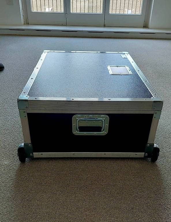 Reisekoffer: MGM Cases Flightcase – Gebraucht aus Zürich von ragmann 2