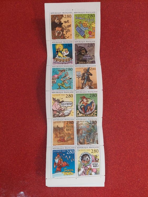 Carnet De 12 Timbres Illustrés – Motifs Aléatoires – Édition 2022 – Collection Philatélique Décorative